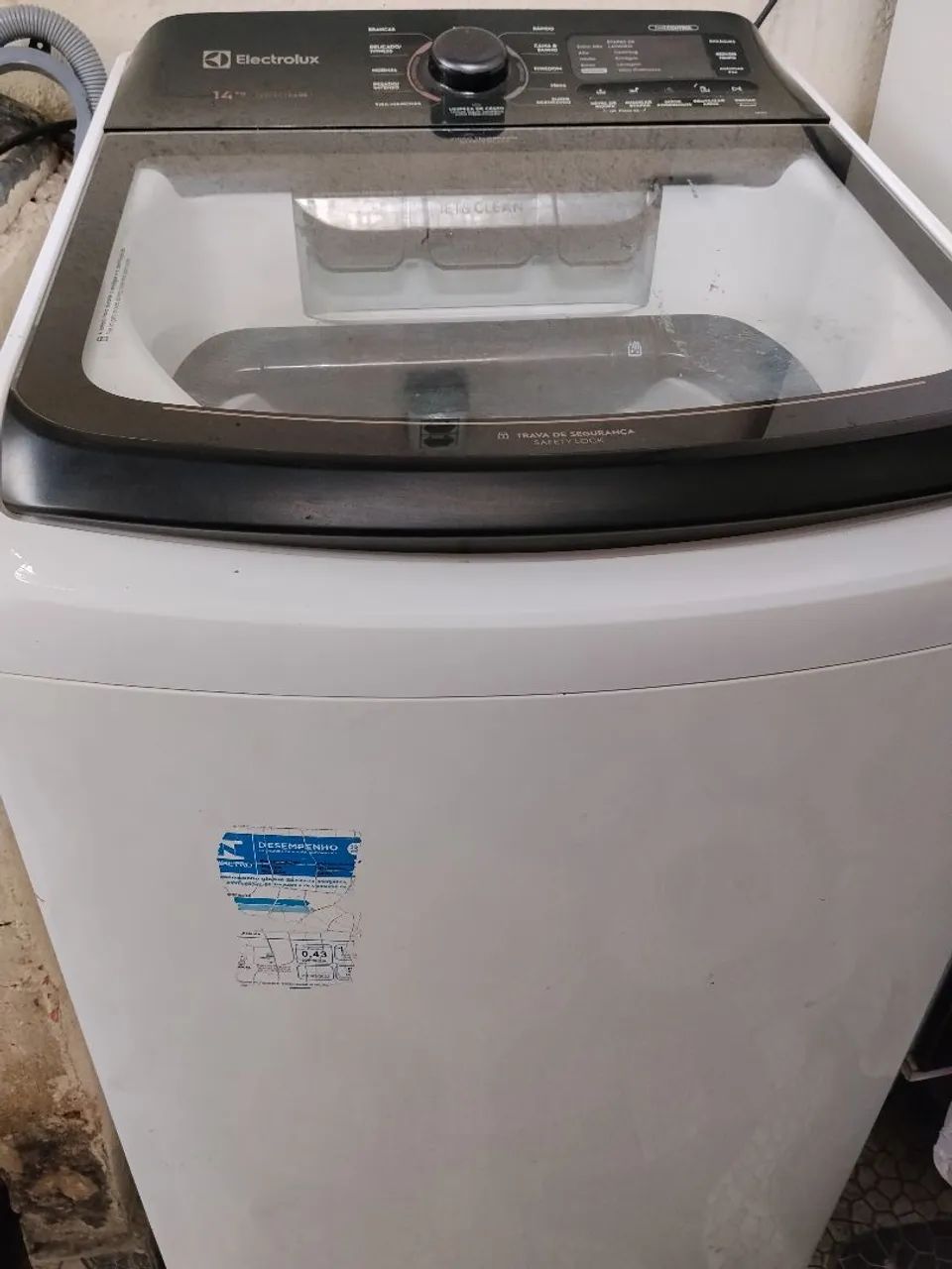 Máquina de lavar Eletrolux 14kg jato poderoso, painel digital FUNCIONANDO PERFEITAMENTE  - Foto 3