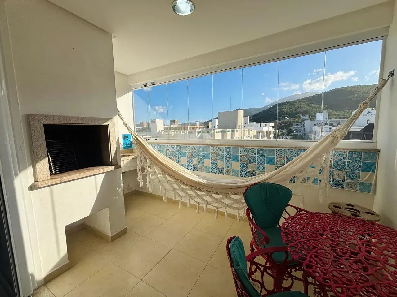 Apartamento na Praia de Palmas - Governador Celso Ramos/SC. - Foto 2