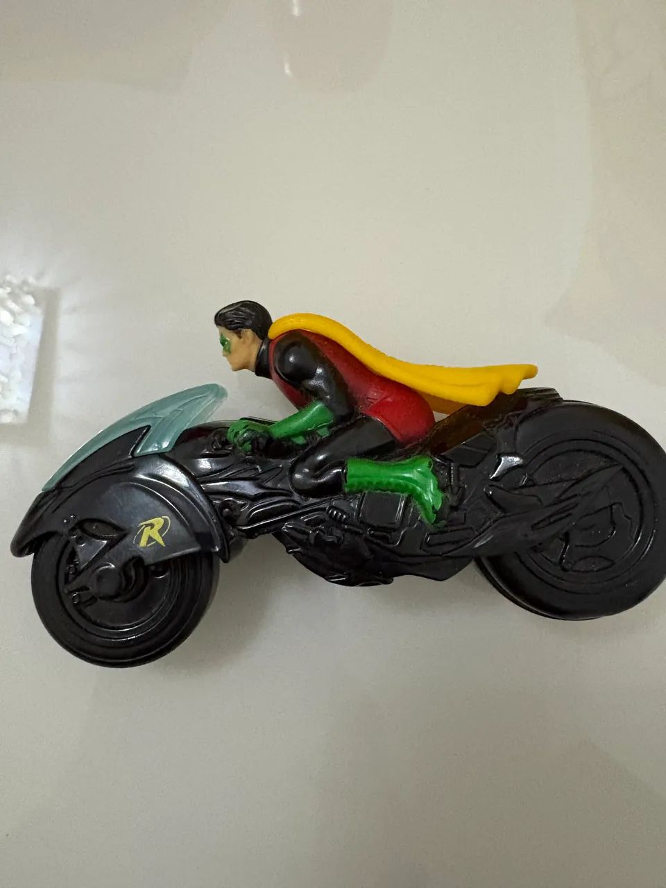 Boneco Do Robin Na Moto Dc Comics - Mc Donald's  2013 - Foto 3