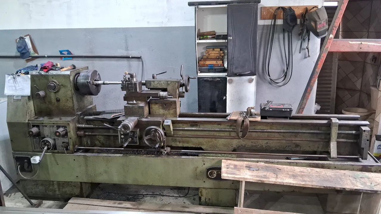 Torno nardini dt 650 x 220