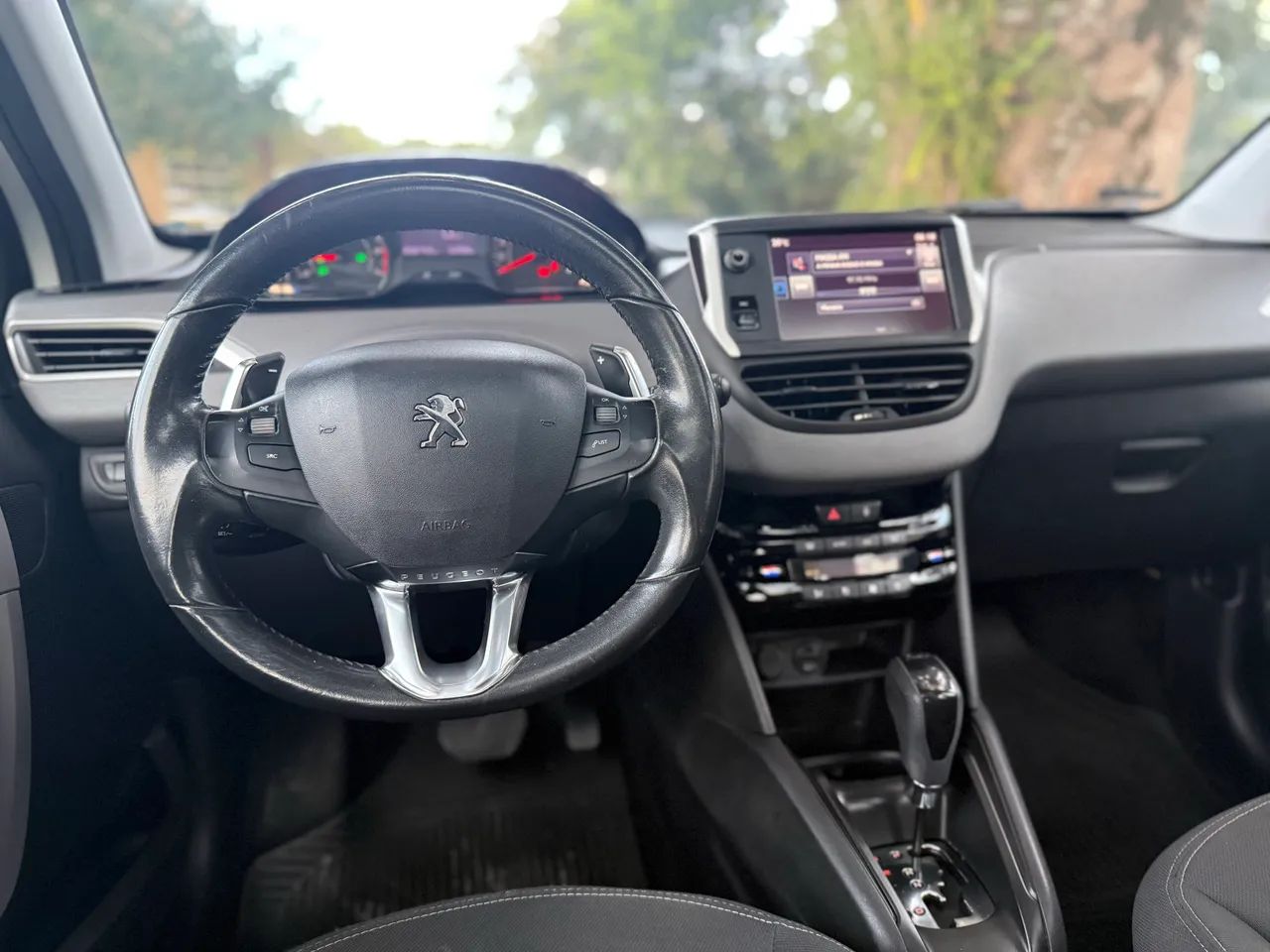 Peugeot 208 Allure 1.6 Flex 16V 5P Aut. 2017 - Foto 5