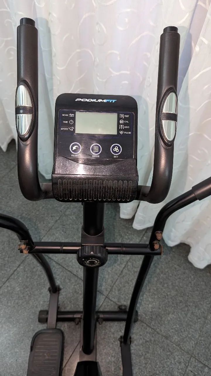 Bicicleta Elíptico Podium Fit - Foto 4
