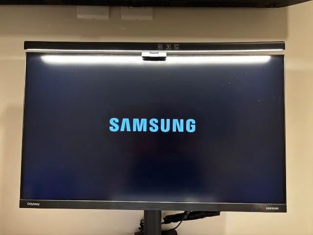 Monitor Samsung Odyssey G30 - Foto 2