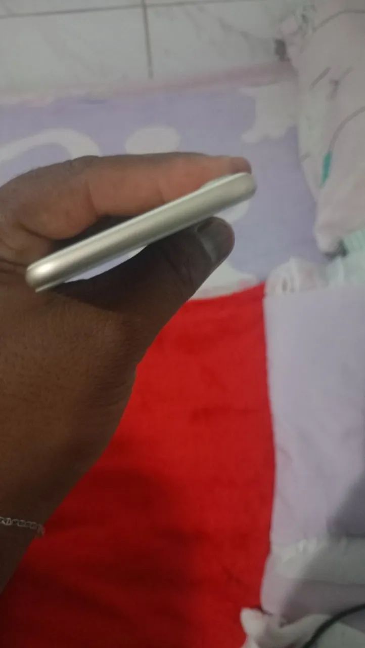 iPhone 7 128 gigas gold - Foto 2