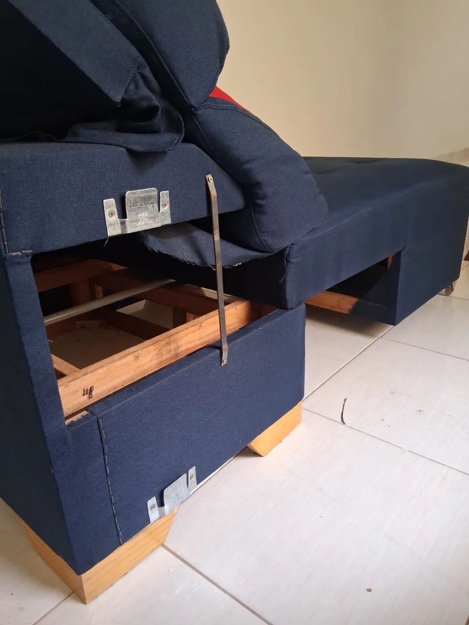 Sofá retrátil reclinável - Foto 2