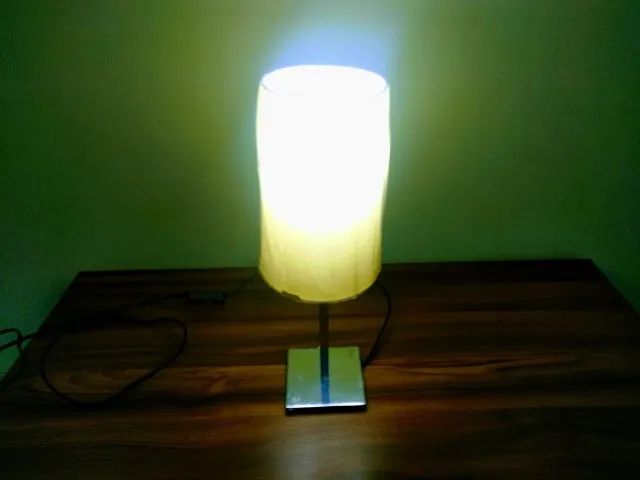 Luminária de mesa - Foto 2