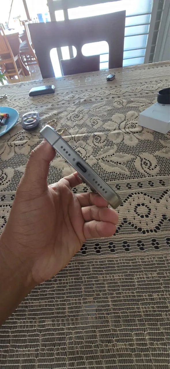 IPhone 15 pro Max natural,completo - Foto 4