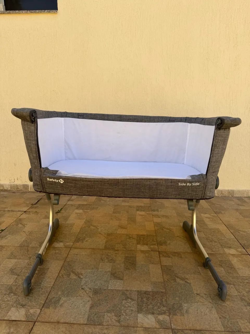 Berço infantil