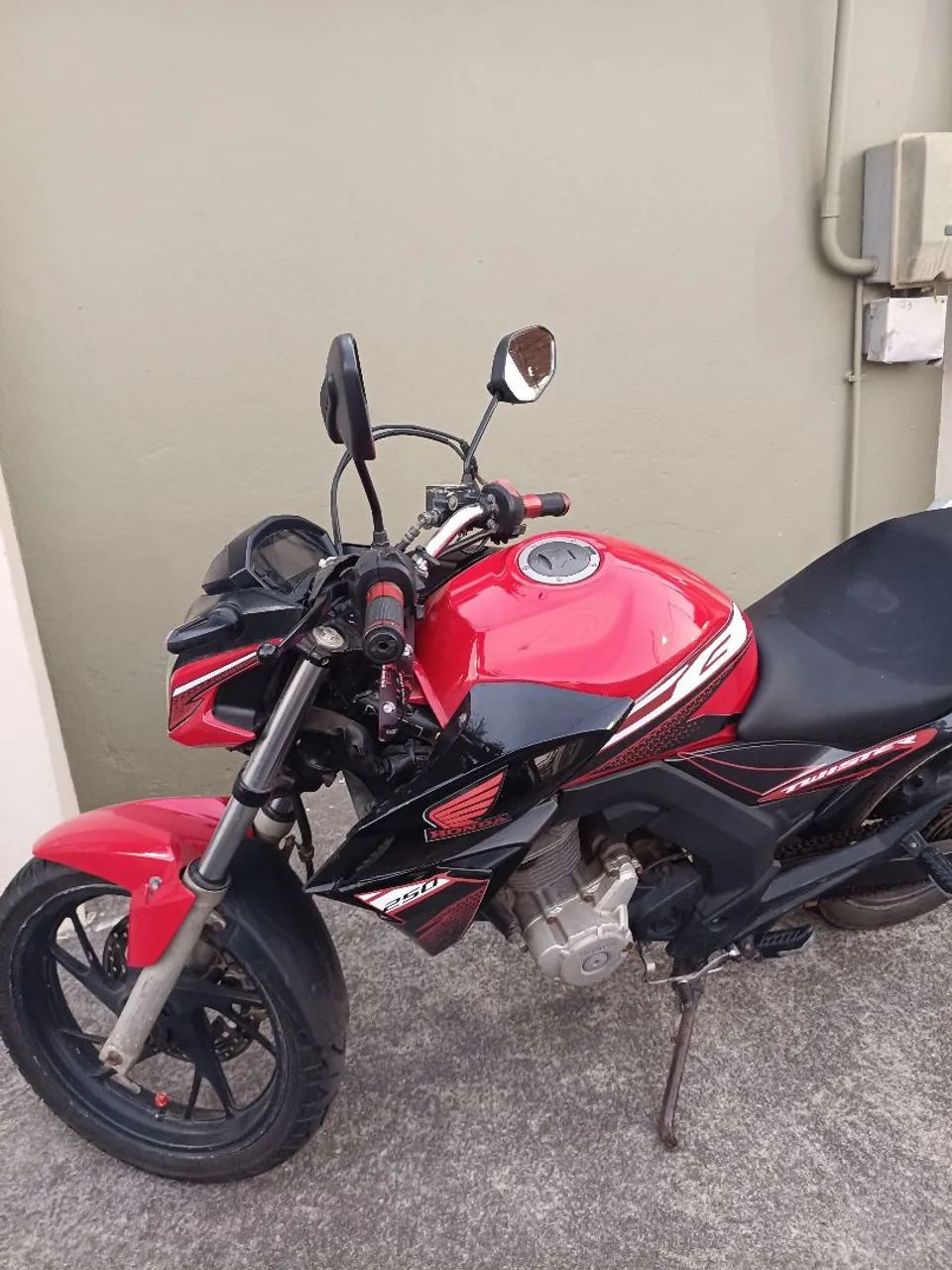 Moto muito nova  - Foto 4