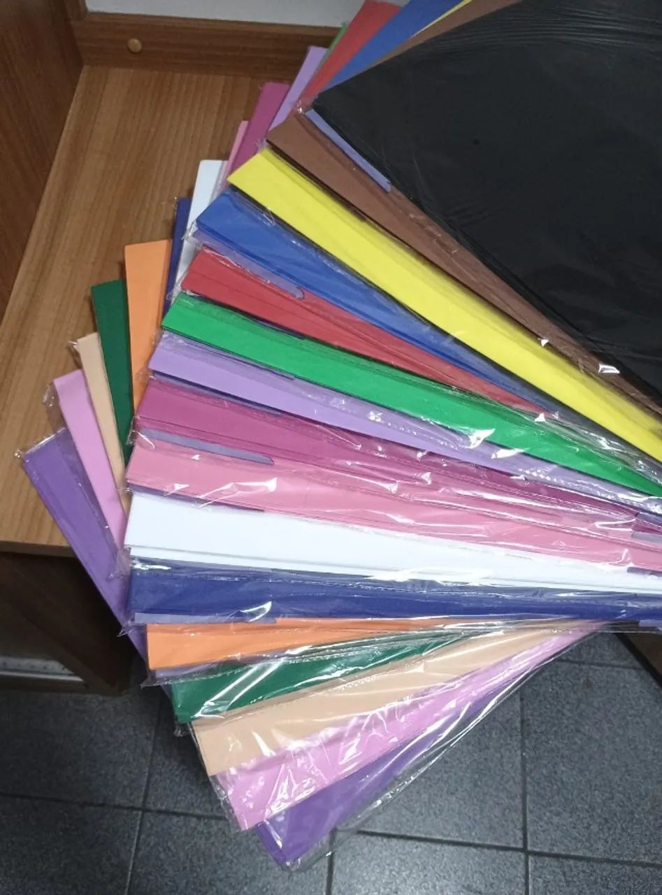 Vendo folhas de E.v.a. (diversas) - Foto 2