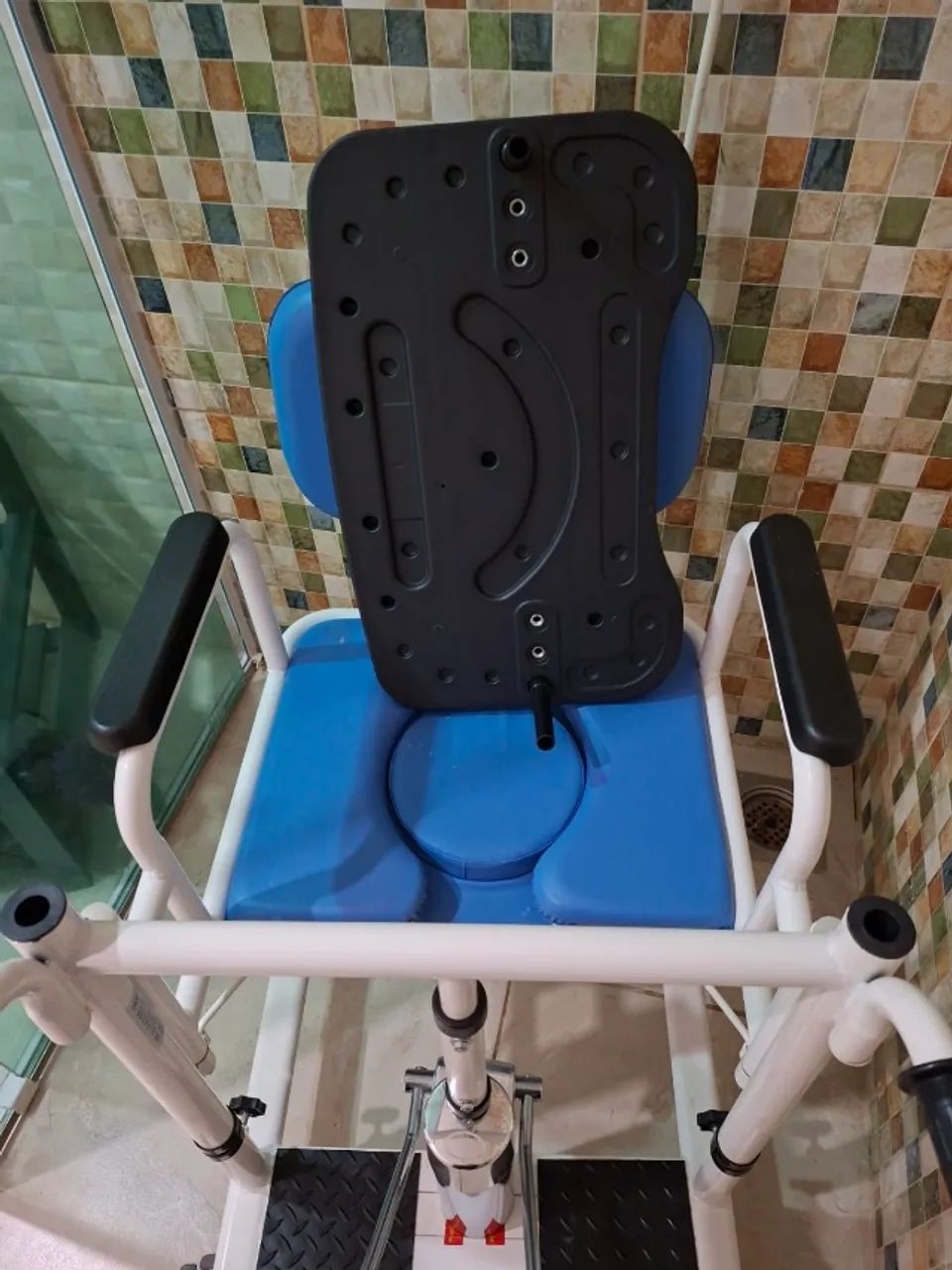 cadeira higienica - Foto 4