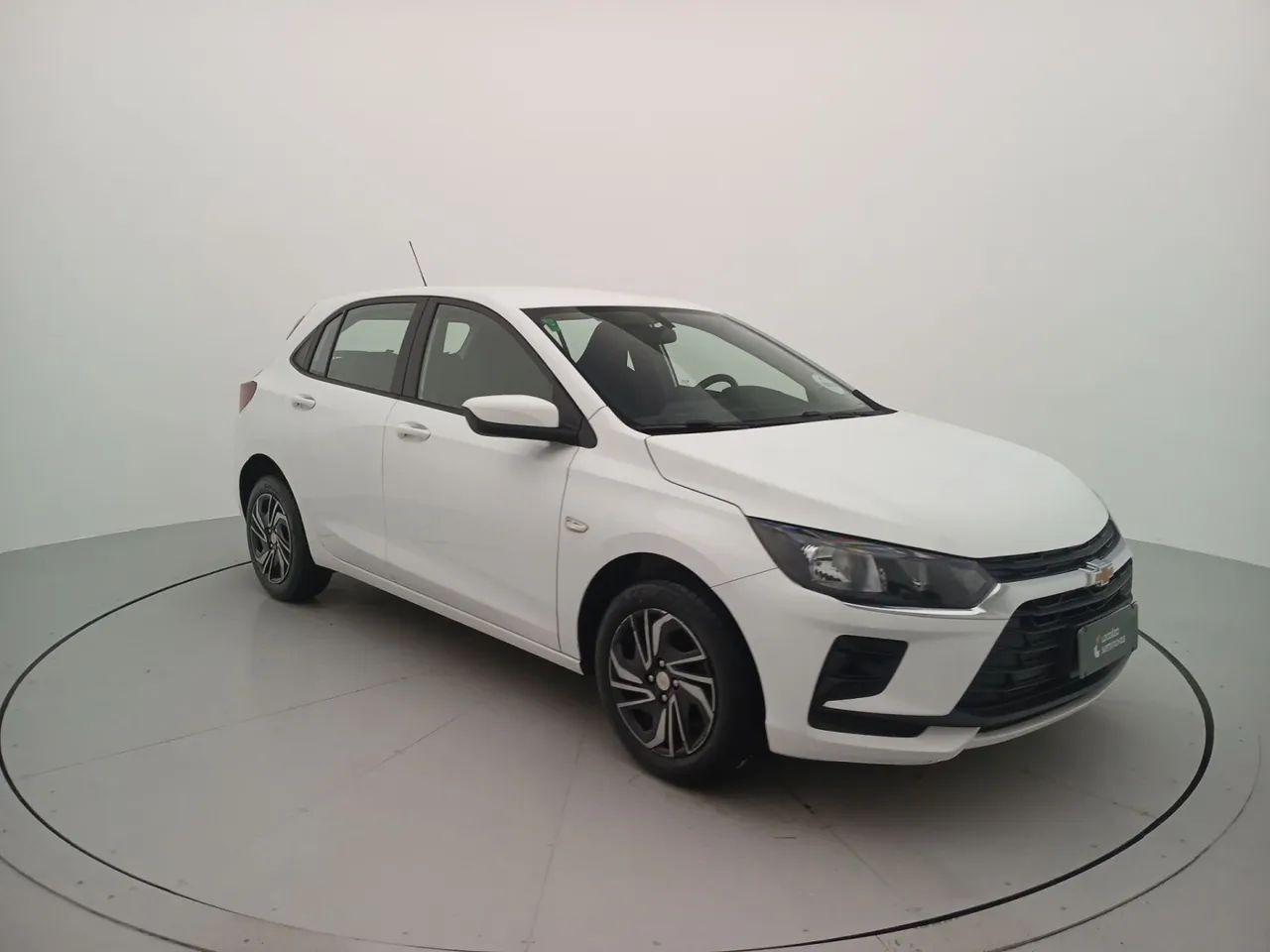 Chevrolet Onix Hatch 1.0 12V Flex Mec. 4P, foto 7 de 18