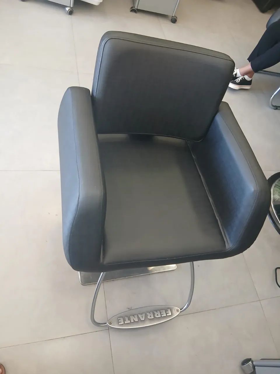 Cadeira de Cabeleireiro Ferrante