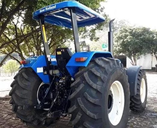 Trator  NEW Holland *   - Foto 2
