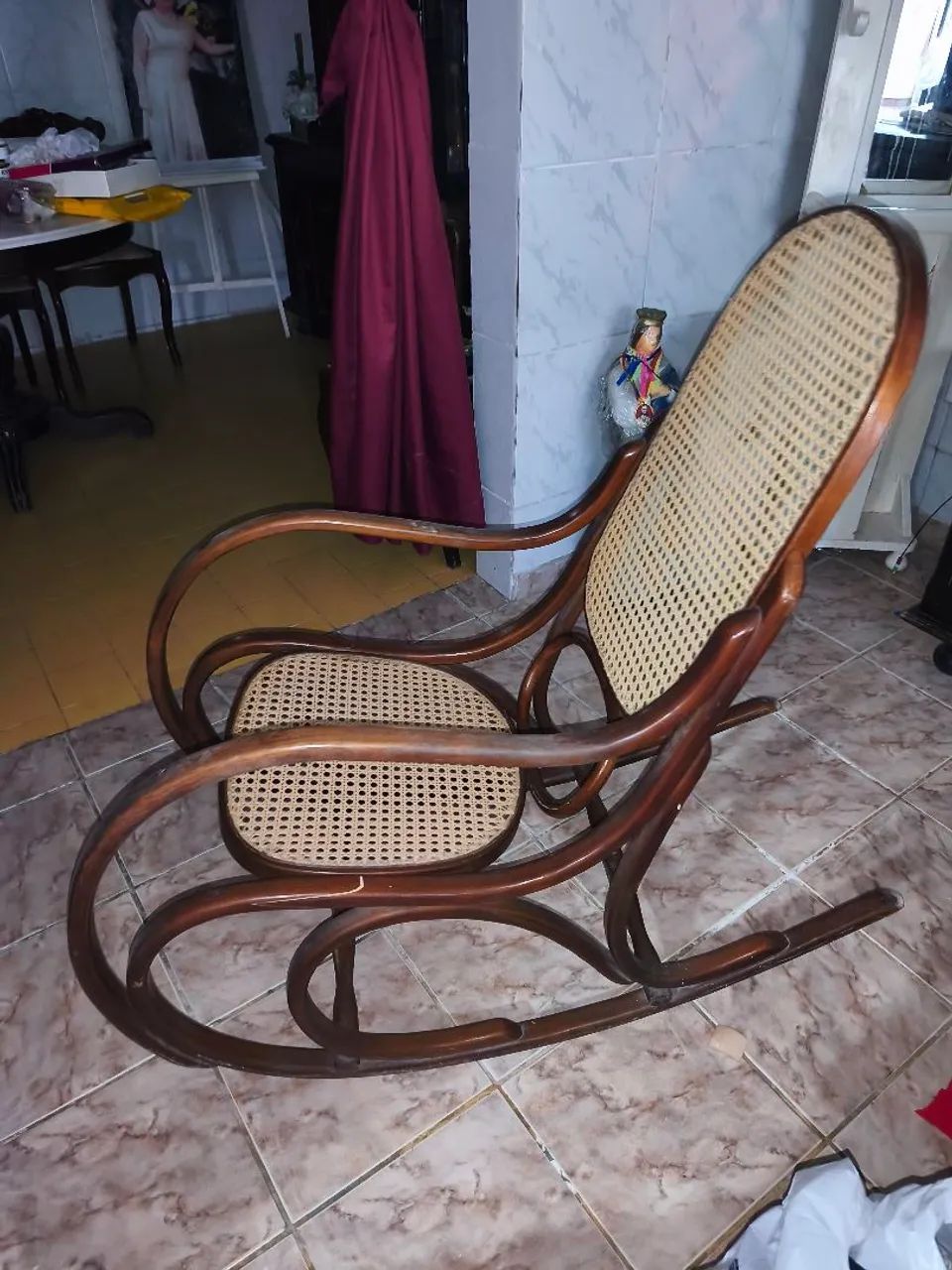 Cadeira de Balanço estilo Thonet - Foto 4