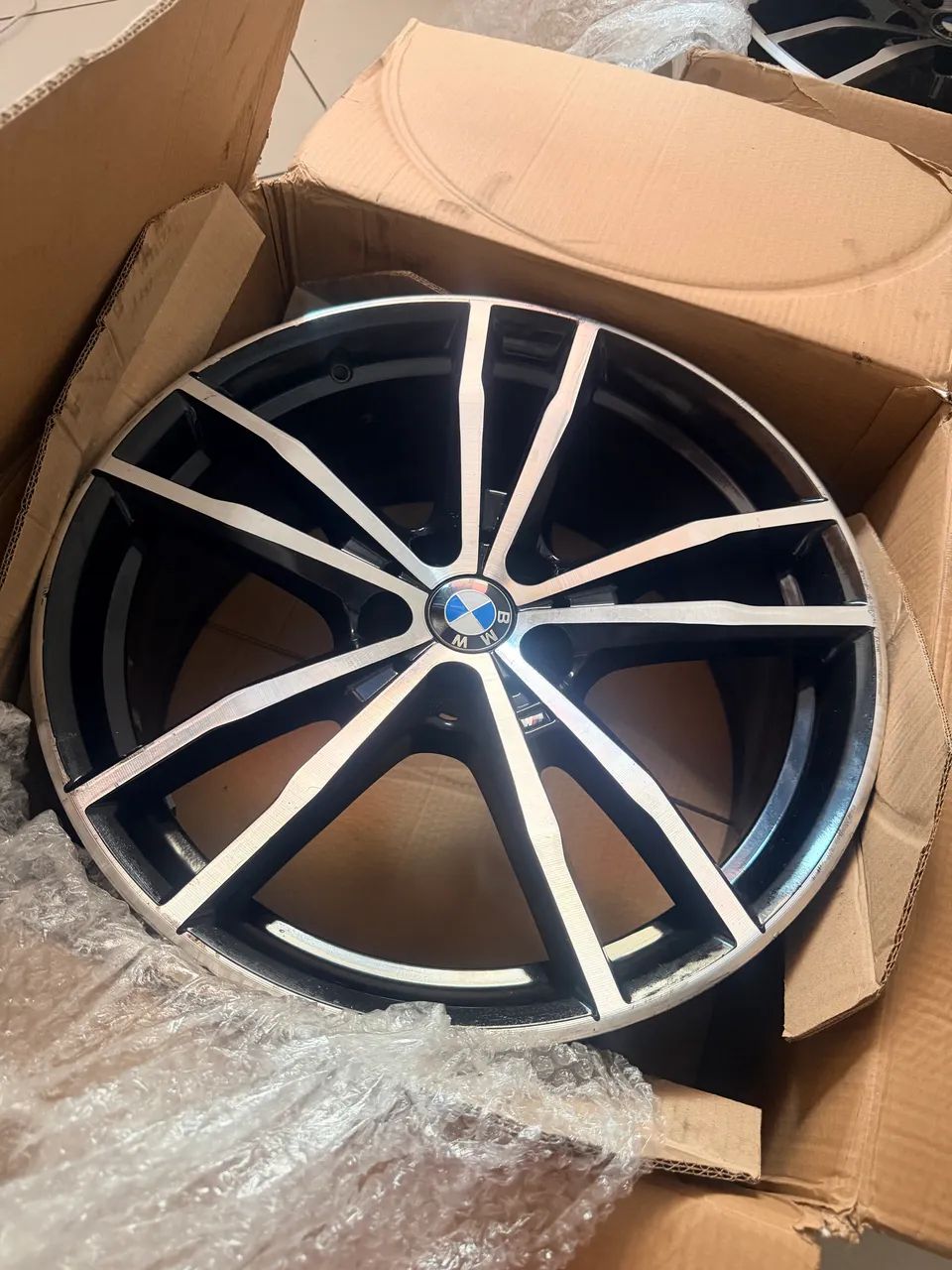 Roda bmw 320i serie M  - Foto 4