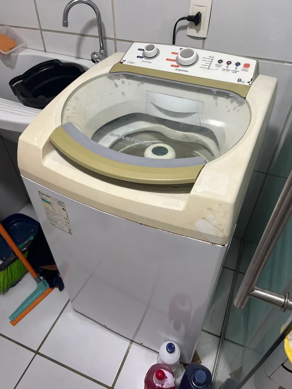 Vendo maquina de lavar raiz