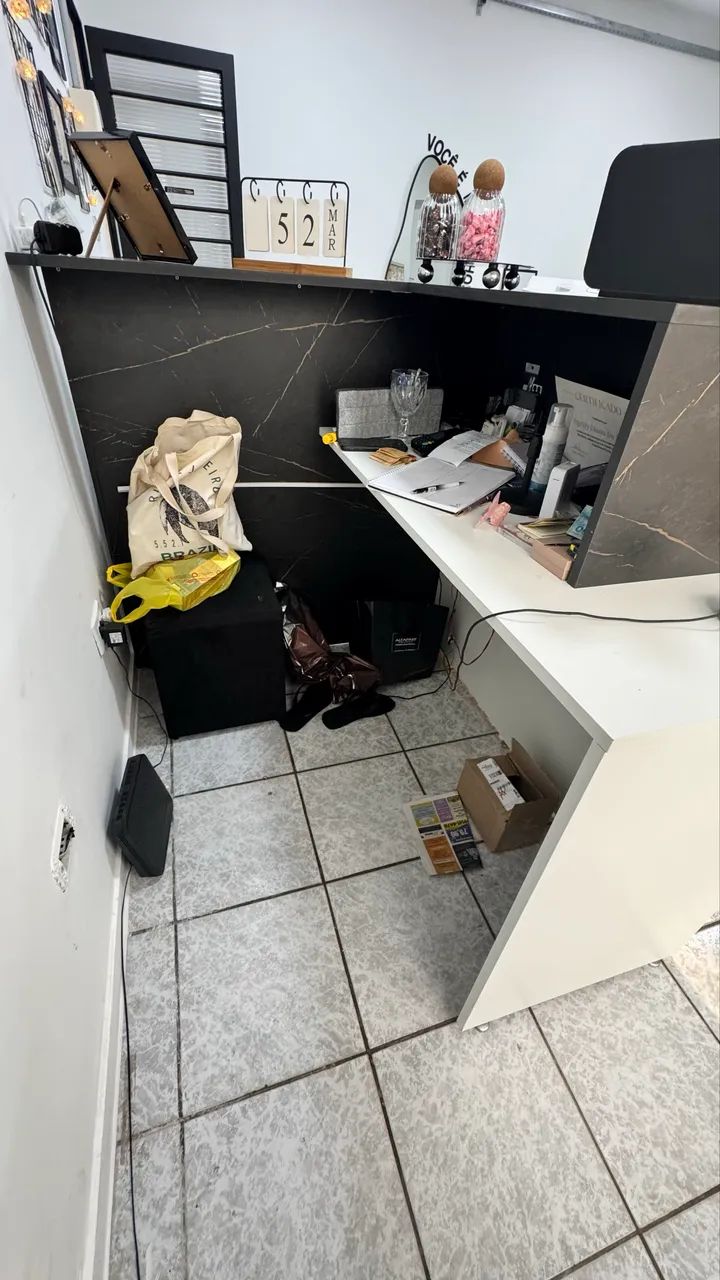 Balcão Recepção MDF Preto com LED - Moderno e Sofisticado - Foto 2