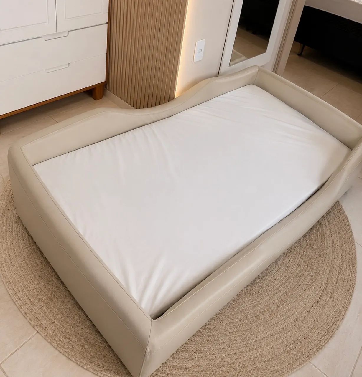Cama infantil montessoriana 