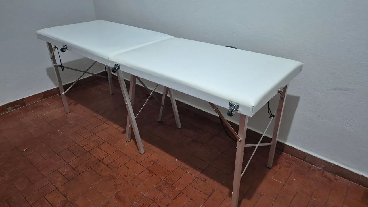 Maca Dobrável 180x65 Branca com Rodinha - Atendimento Estética Massagem