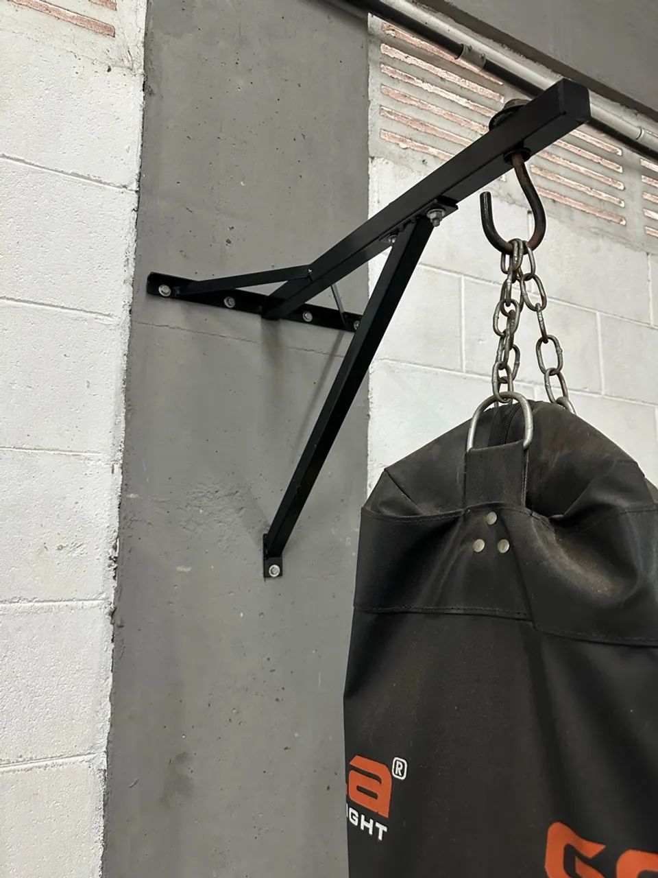 Saco boxe GORILLA + SUPORTE - Foto 2
