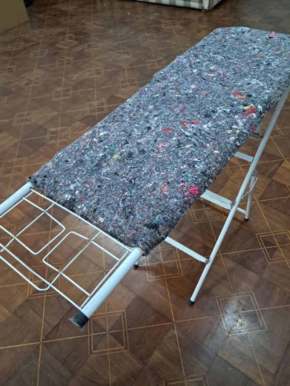 Tábua de passar e escada (2 em 1) - Foto 2
