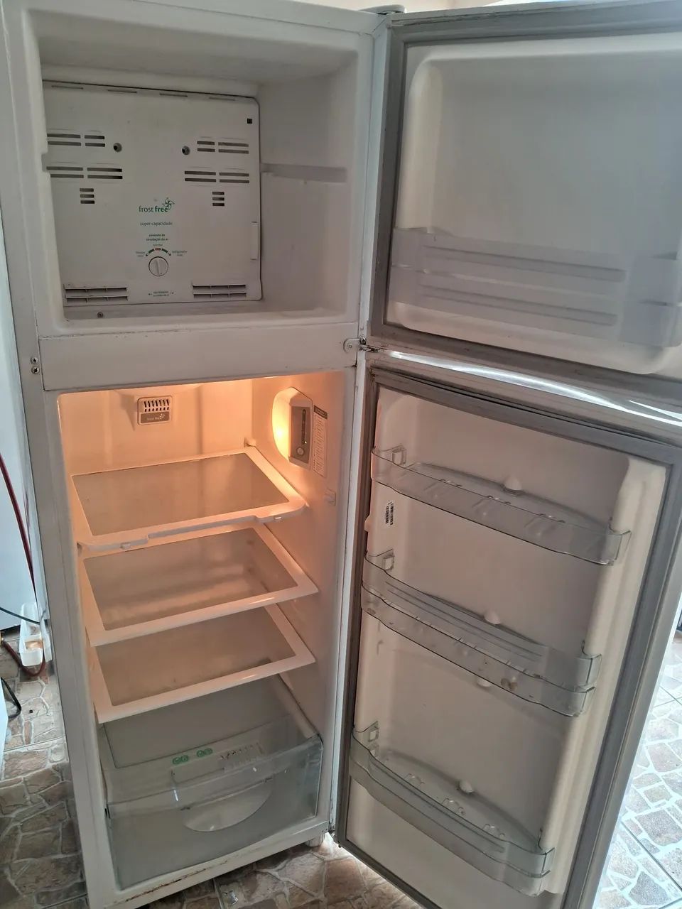 Vendo geladeira consul frost free  - Foto 2