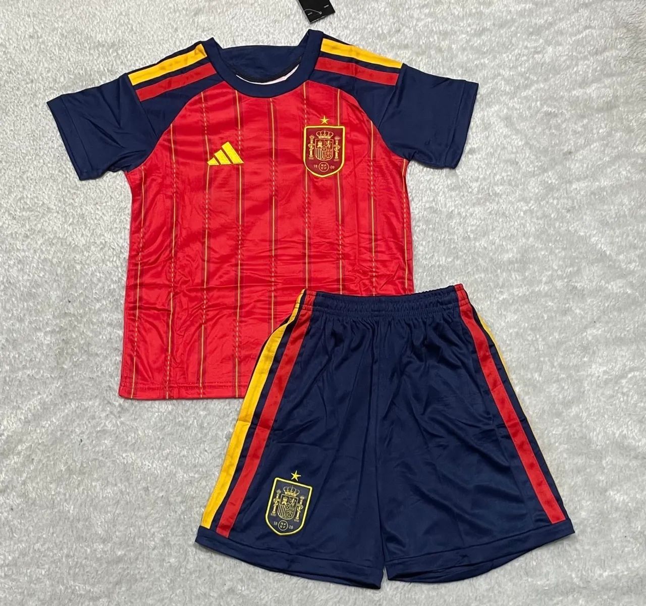 Conjunto infantil  Seleções diversas 