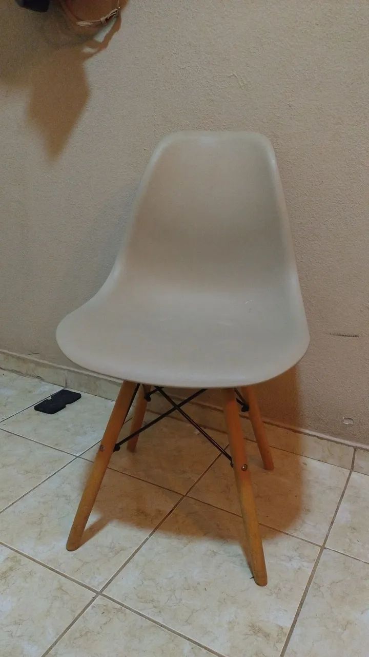 Cadeira Charles Eames Eiffel