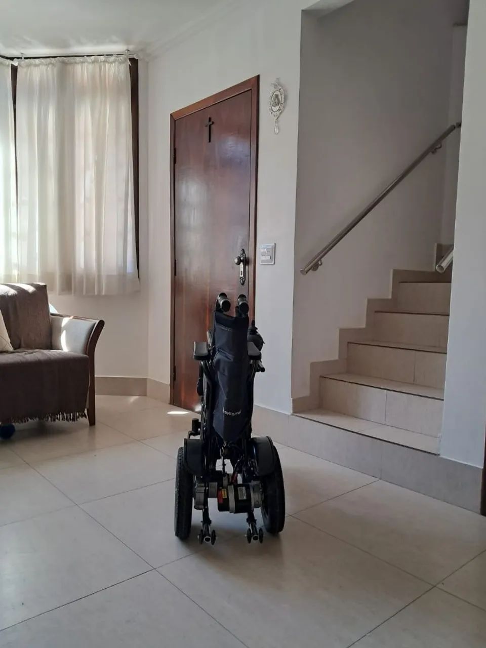 Cadeira Motorizada  - Foto 2