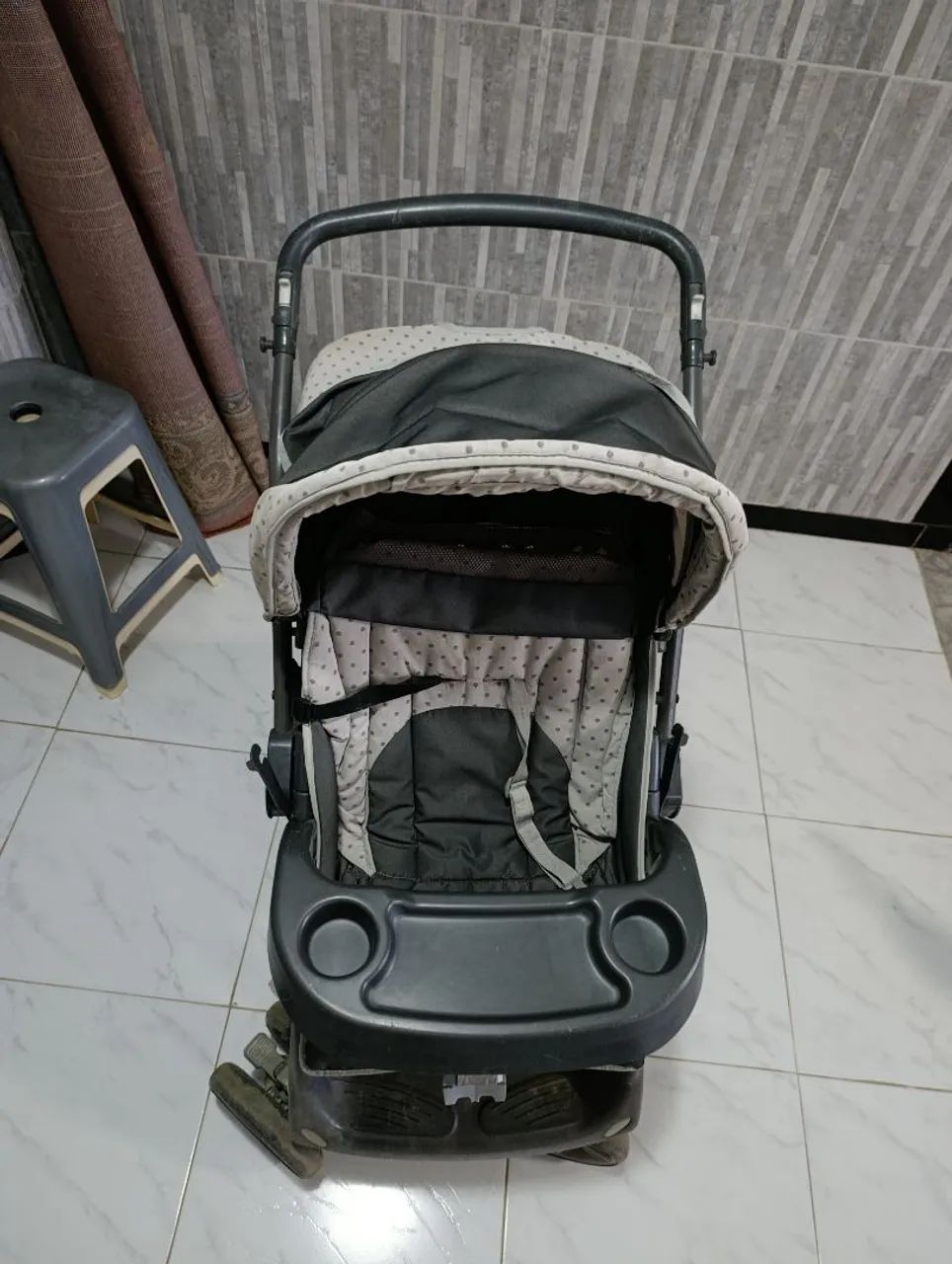 Carrinho de bebê usado - Foto 4