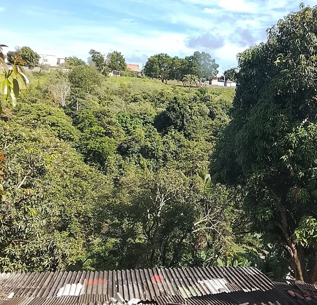 Troco casa em Porto Canoa 