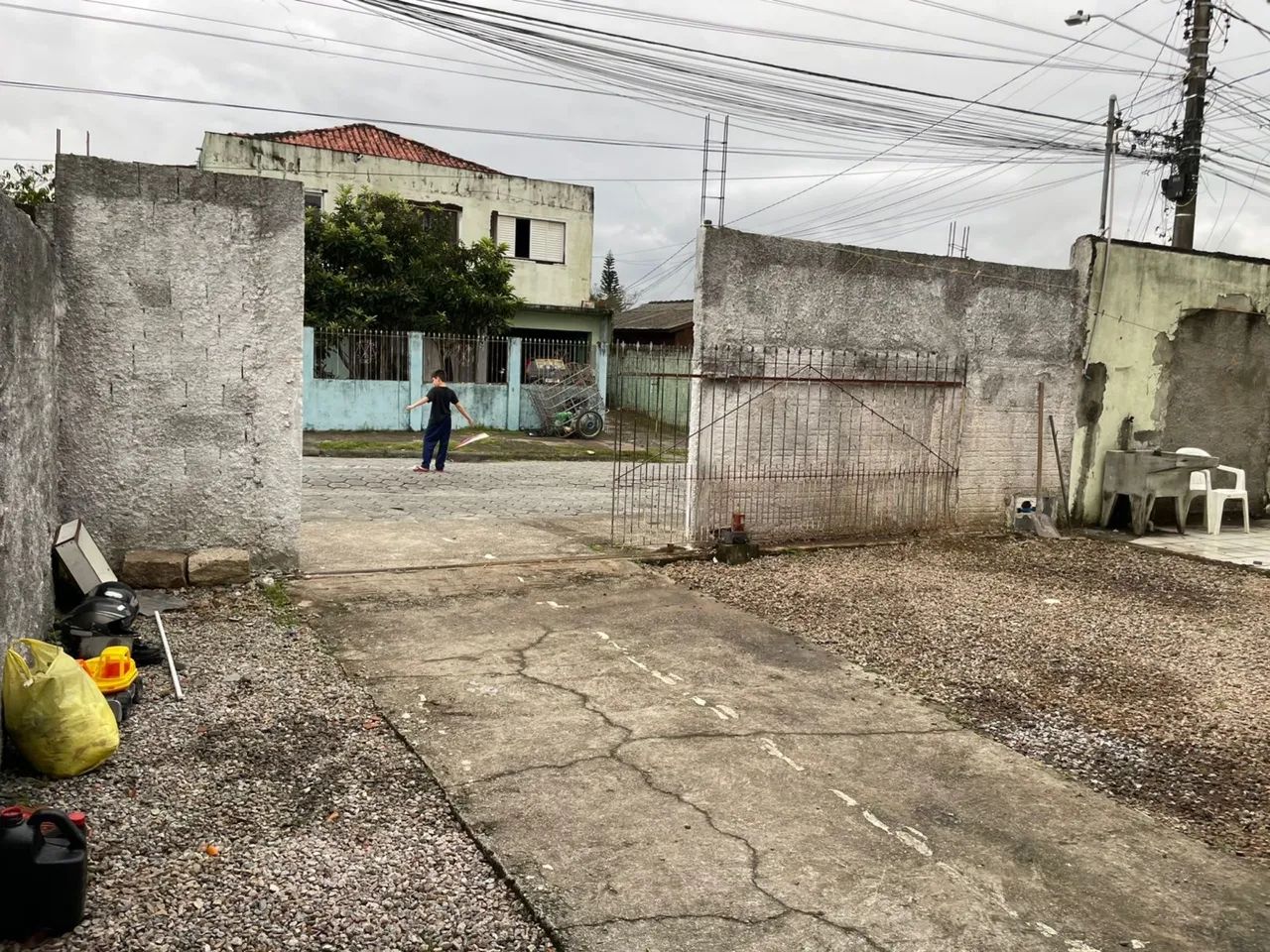 Alugo casa com 3 quartos  - Foto 4