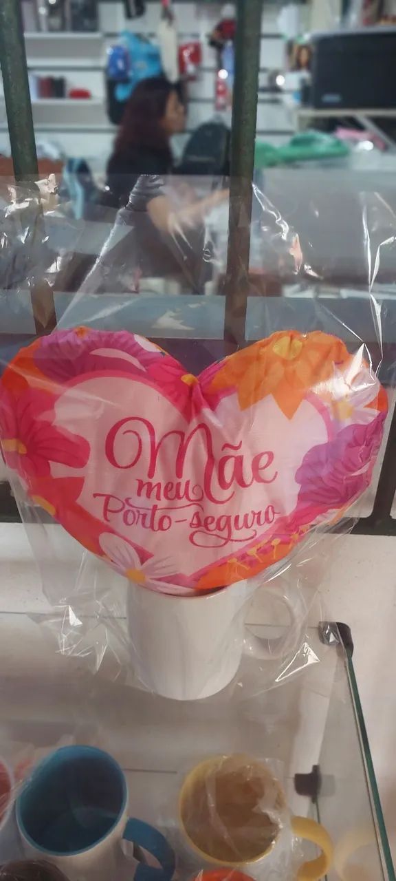 Kit almofada e canecas dia das mães  - Foto 3