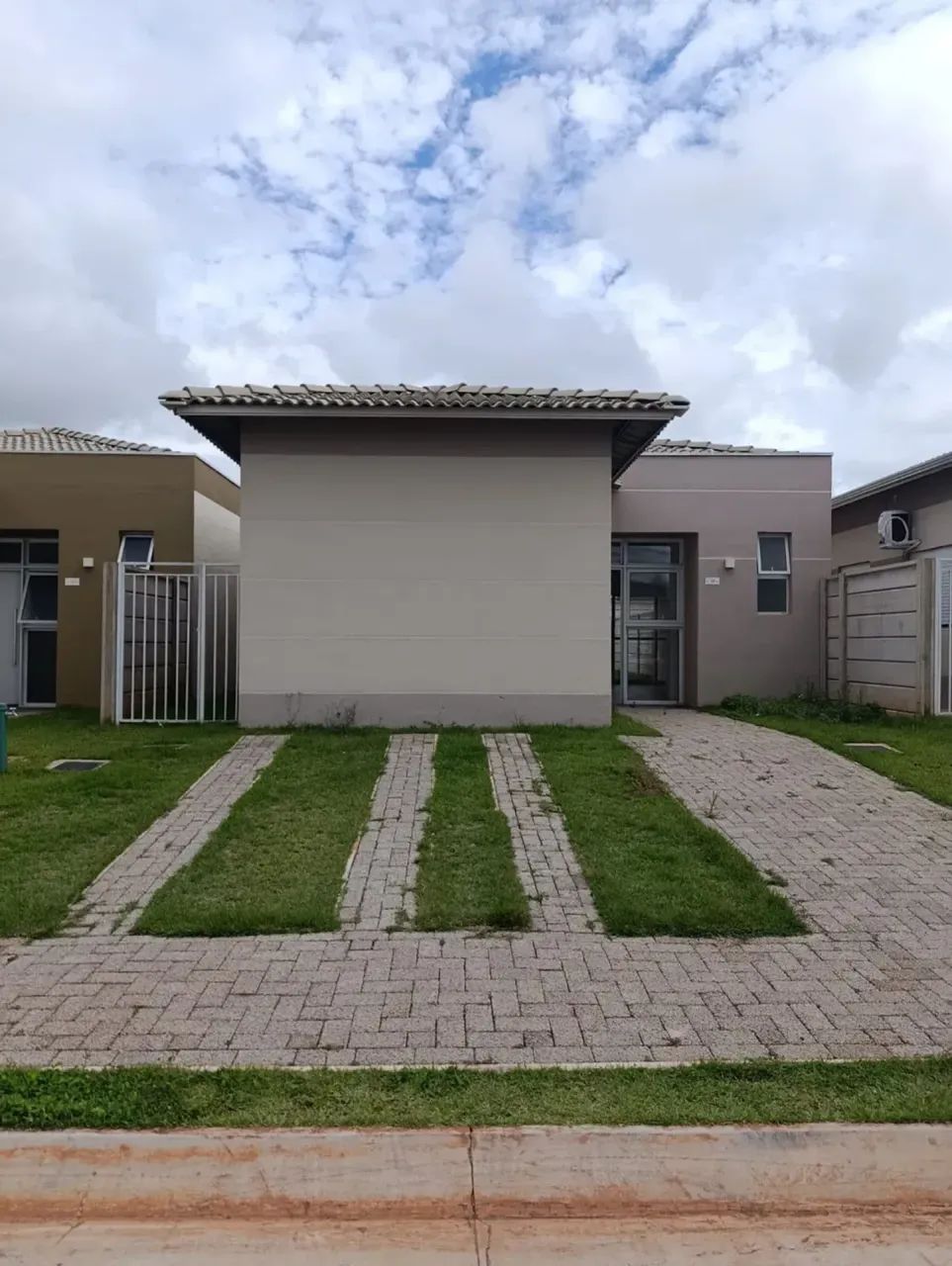 Casa terrea para alugar no Cond. Bosque dos Ipês - Foto 2