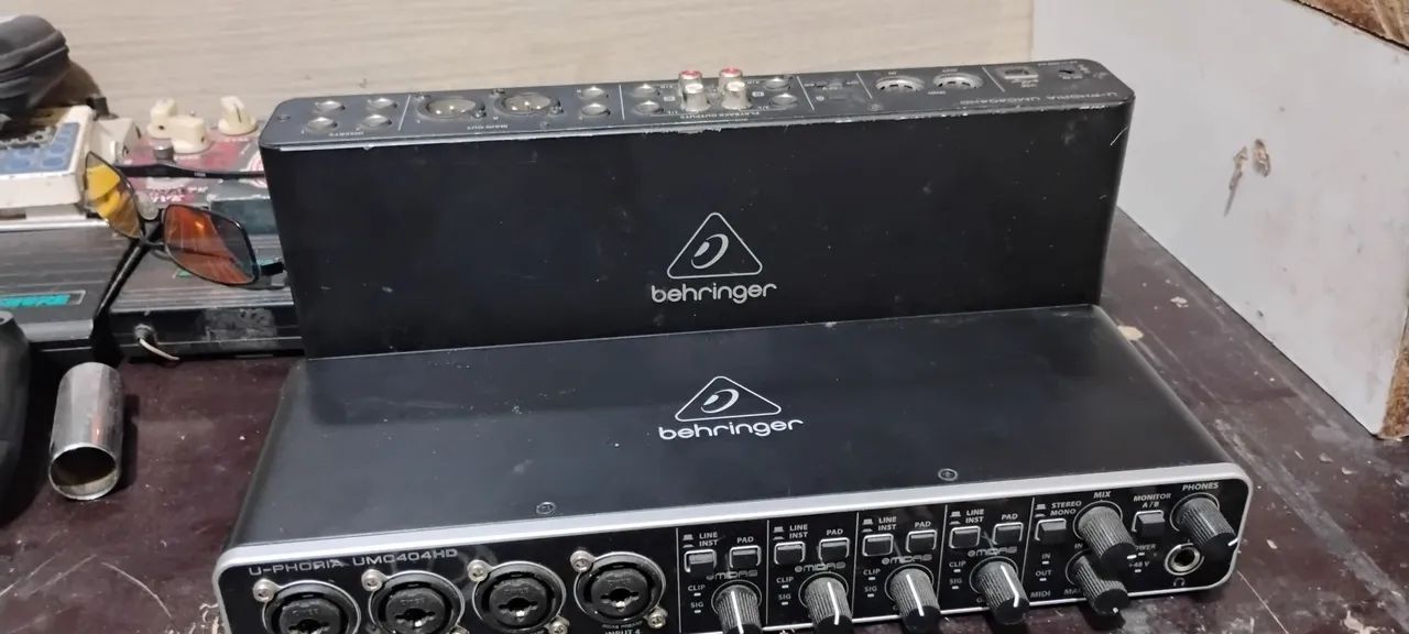 INTERFACE BEHRINGER U-PHORIA UMC404HD