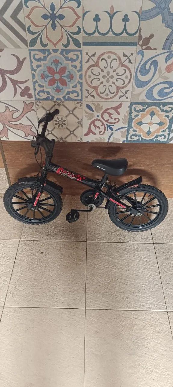 Bicicleta  infantil com brinde!!!