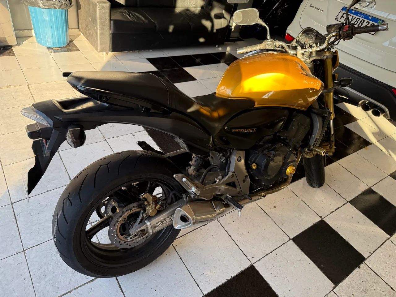 CB600F Hornet - Foto 4