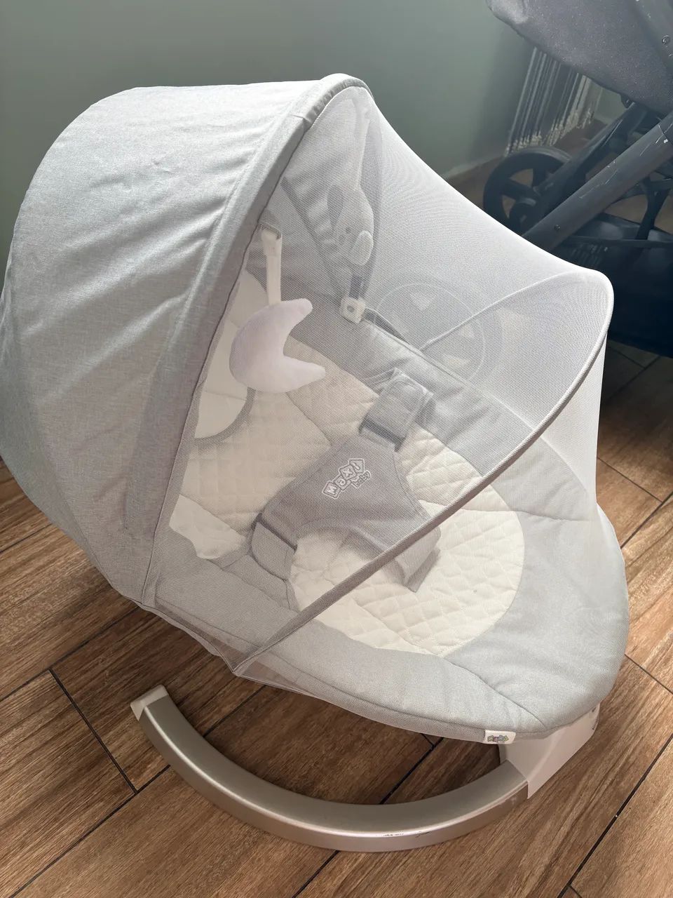 balanço automático para bebê cinza maxi baby
