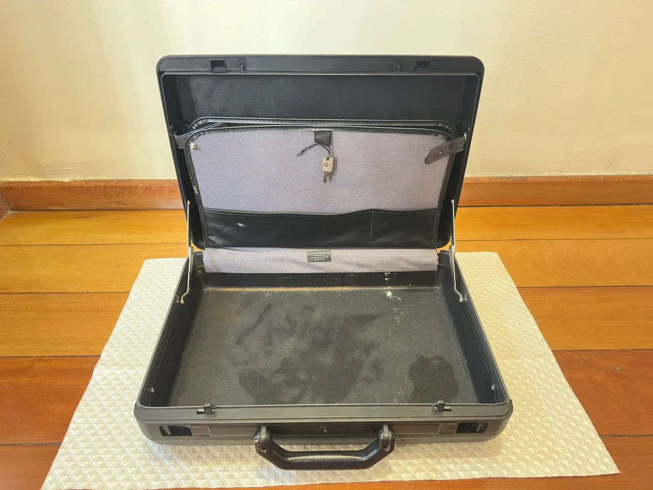 Maleta Samsonite Rígida