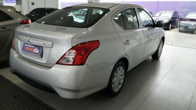 Nissan Versa - Foto 2