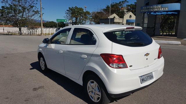 Chevrolet Onix 1.0 LT Completo - Apenas 54.000 km - Foto 3