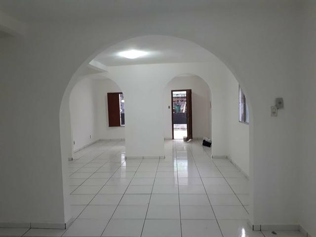 Alugo Casa na Tamoios para comércio c/ 4/4 serv para farmácia, escritórios etc - Foto 8