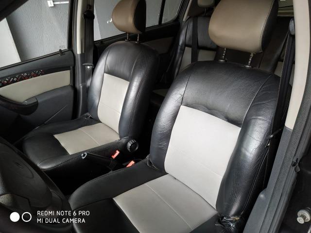 Sandero 1.6 Vibe 8v. HI-FLEX 2010 - Foto 8