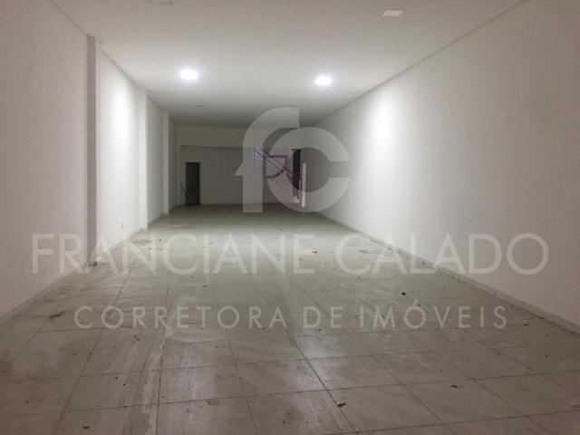 Ponto p/ comércio, grande espaço, c/ 700m2 situada na Integração - Foto 4