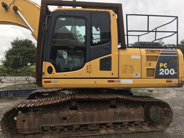 Escavadeira KOMATSU PC 200 - Foto 3