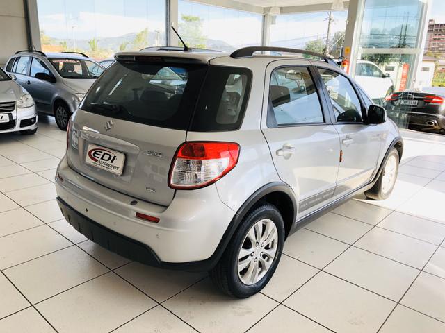 Suzuki SX4 4WD ano 2014 automático - Foto 5
