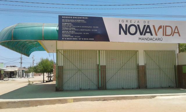 Vende-se ponto comercial