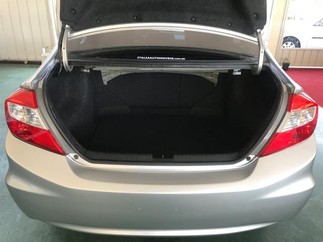 HONDA CIVIC 2013/2014 1.8 LXS 16V FLEX 4P AUTOMÁTICO - Foto 5