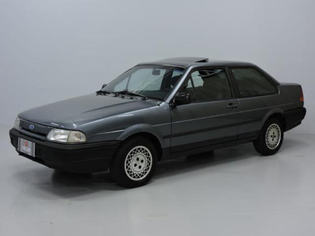 FORD VERSAILLES GL 2.0 i 2P 1994